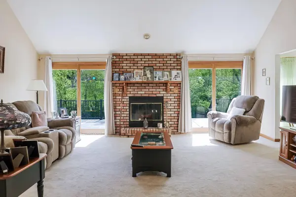 8735 Hanley Lane, Crown Point, IN 46307