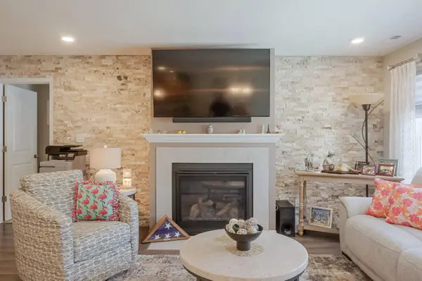 15508 W 101st Lane, Dyer, IN 46311