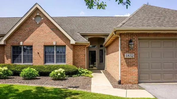 1832 Windfield Drive, Munster, IN 46321