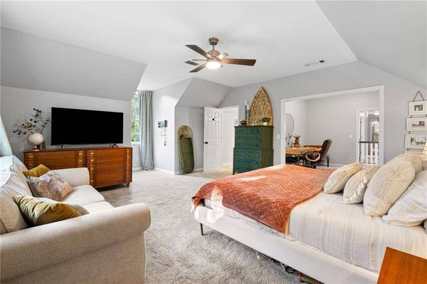 576 Tope RD, Sharpsburg, GA 30277