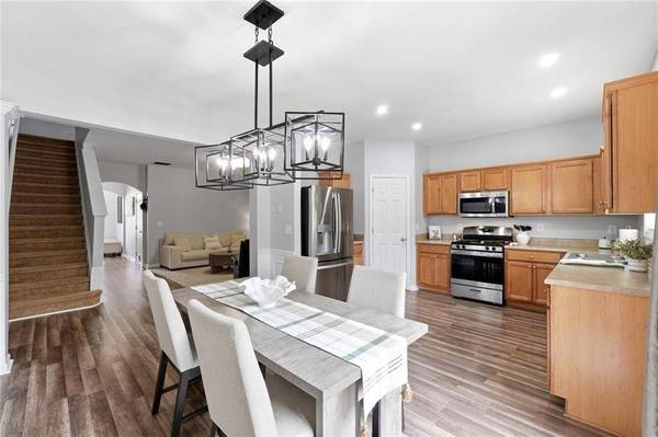 2059 Lakeshore Overlook DR NW, Kennesaw, GA 30152