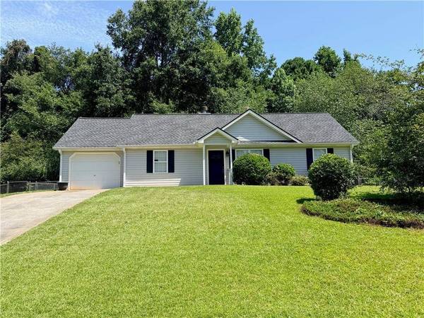 71 Grove LN, Temple, GA 30179