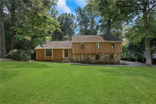1419 Churchill WAY
