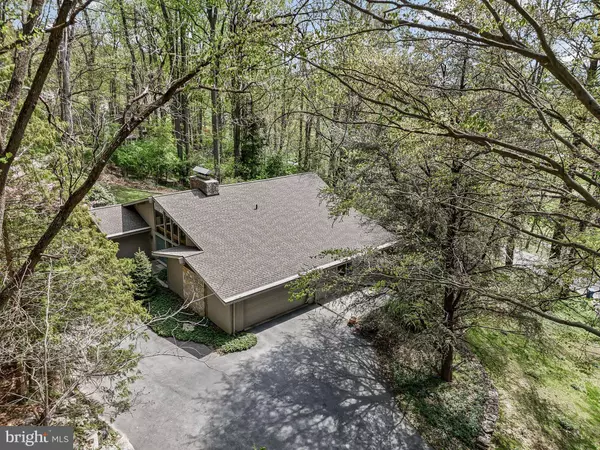 327 OLD KINGS HWY, Downingtown, PA 19335