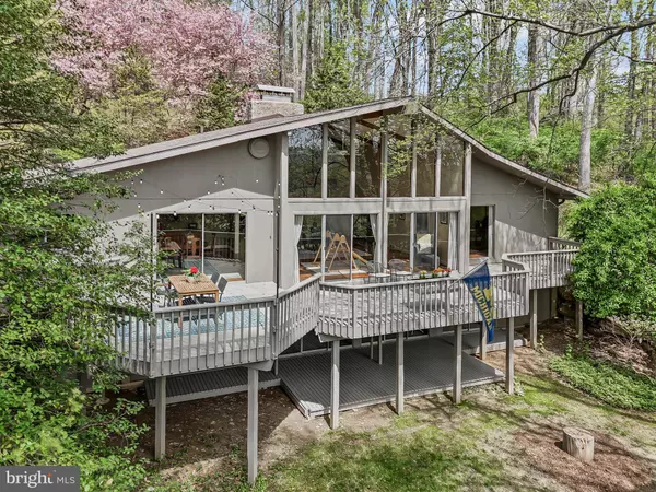 327 OLD KINGS HWY, Downingtown, PA 19335