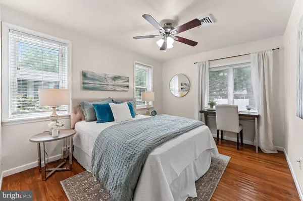 2338 SECANE RD, Secane, PA 19018