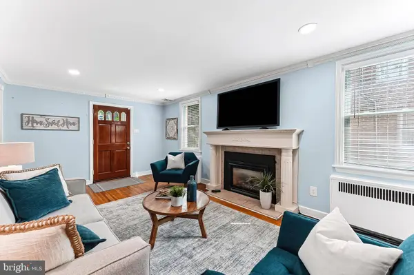 2338 SECANE RD, Secane, PA 19018