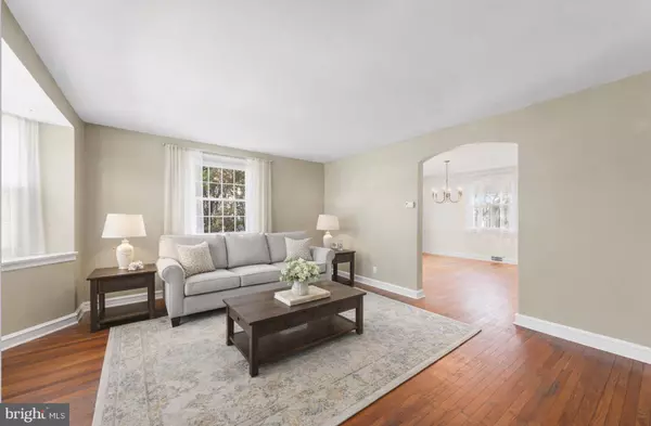 1505 SUNNYHILL LN, Havertown, PA 19083