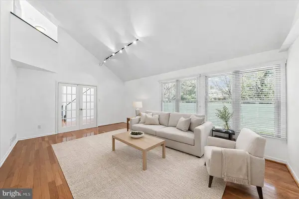 100 CHAPEL DR, Kennett Square, PA 19348