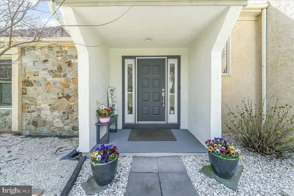 100 CHAPEL DR, Kennett Square, PA 19348