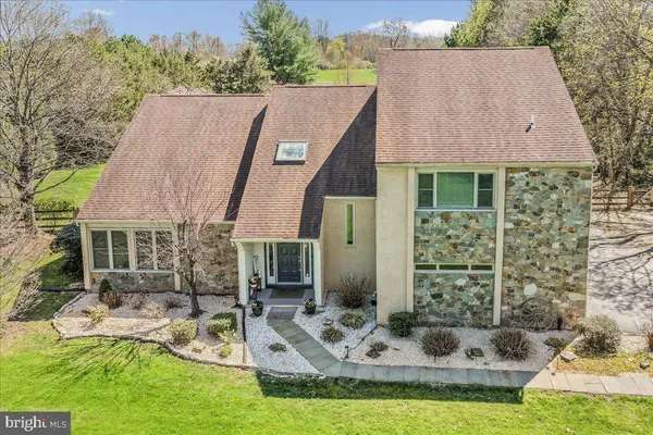 100 CHAPEL DR, Kennett Square, PA 19348