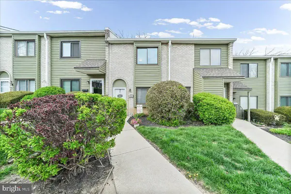 605 VALLEY DR #605, West Chester, PA 19382