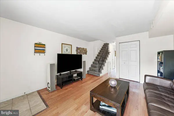 605 VALLEY DR #605, West Chester, PA 19382