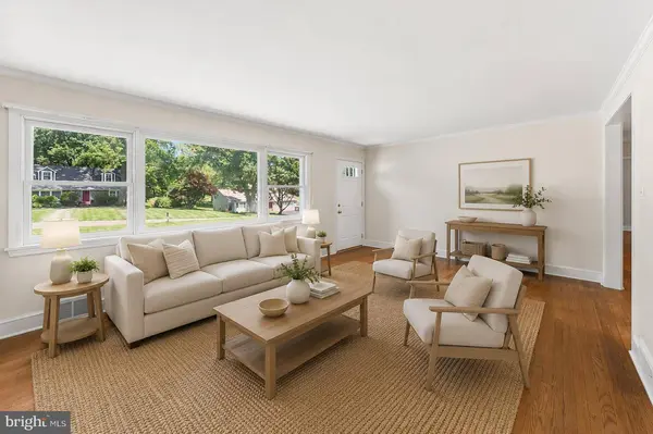 820 SPRUCE AVE, West Chester, PA 19382