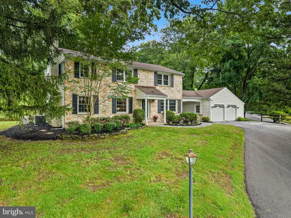 905 WARRIOR RD, Malvern, PA 19355