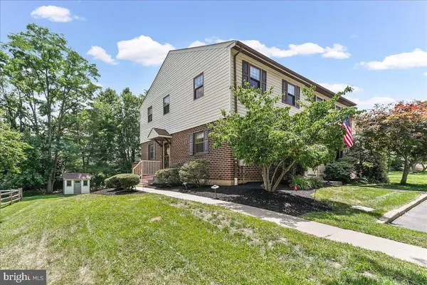 550 COVENTRY LN, West Chester, PA 19382