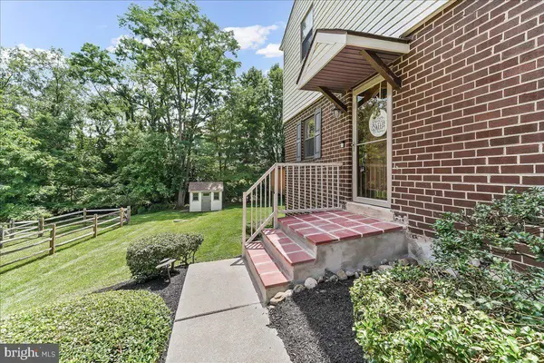 550 COVENTRY LN, West Chester, PA 19382