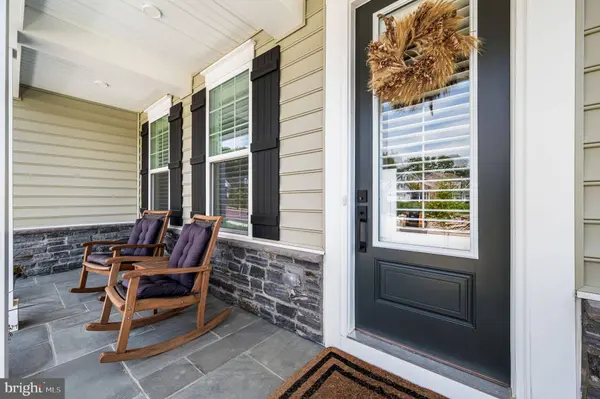 937 EAKINS CIR, West Chester, PA 19380
