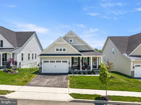 937 EAKINS CIR