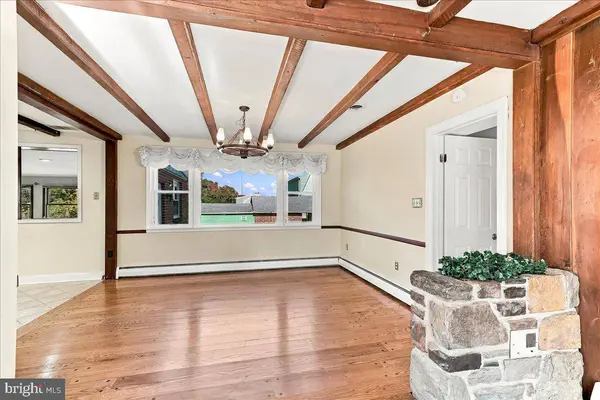 200 BELLEVUE AVE, Springfield, PA 19064