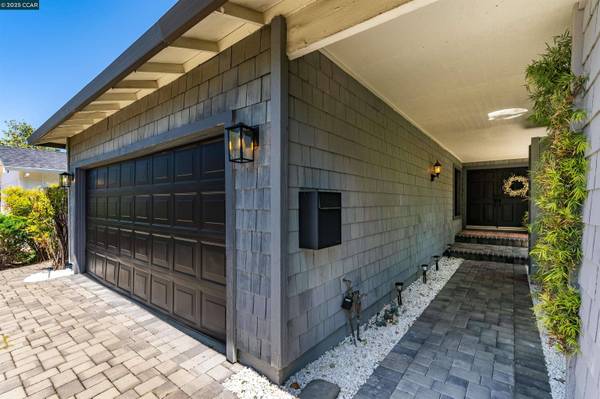 536 Heather Grove Ct, Walnut Creek, CA 94598