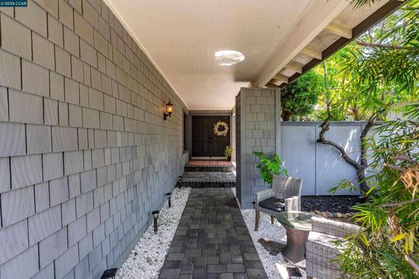 536 Heather Grove Ct, Walnut Creek, CA 94598