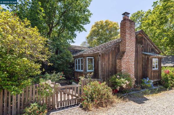 1611 Carmel Dr, Walnut Creek, CA 94596