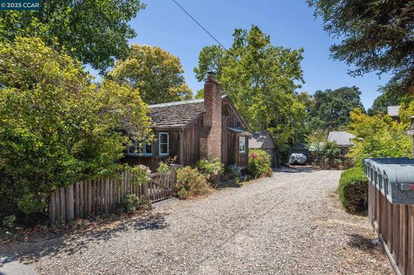 1611 Carmel Dr, Walnut Creek, CA 94596