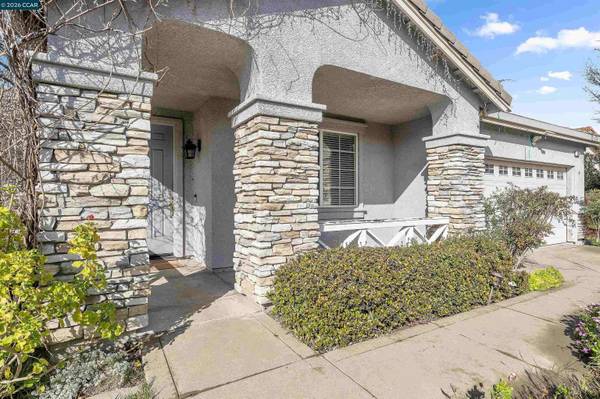 350 Caroni St, Walnut Creek, CA 94597