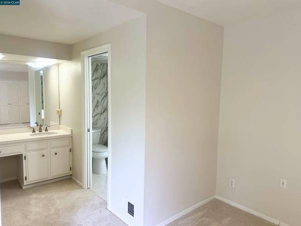 12195 Blythen Way, Oakland, CA 94619