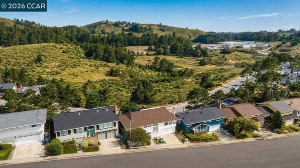 225 Merced Dr, San Bruno, CA 94066
