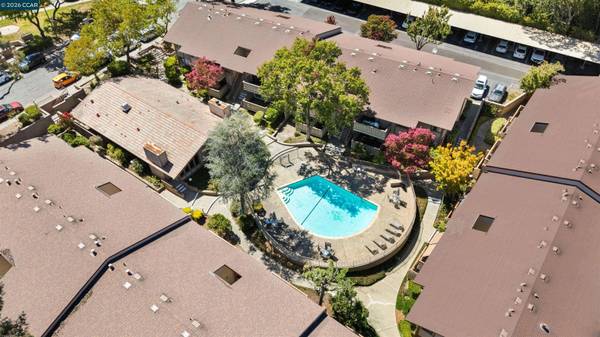 101 Kinross Dr #9, Walnut Creek, CA 94598