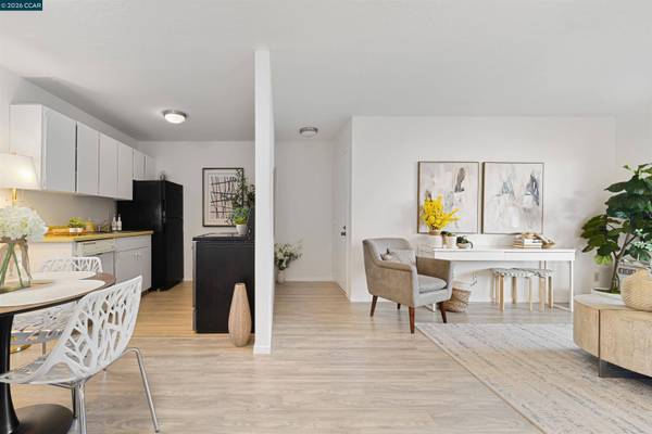 101 Kinross Dr #9, Walnut Creek, CA 94598