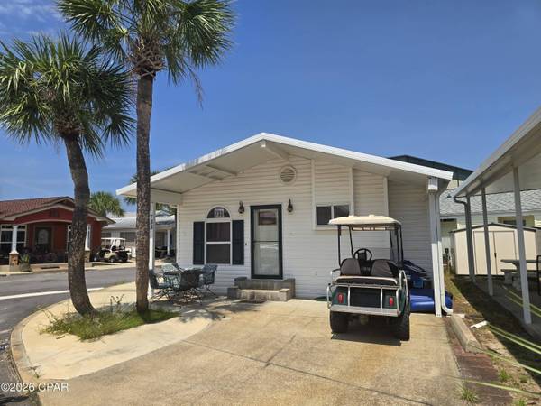 733 Shark DR