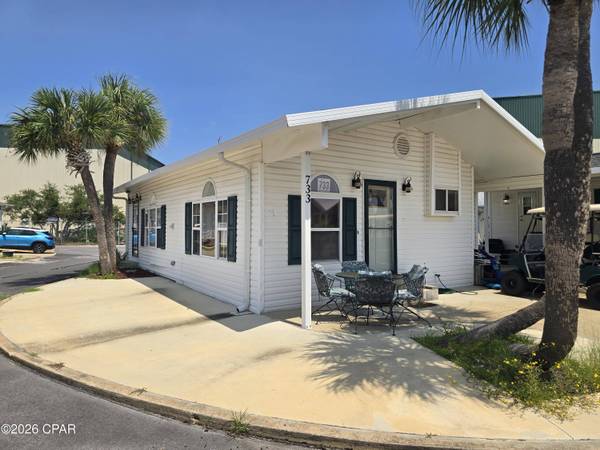 733 Shark DR, Panama City Beach, FL 32408