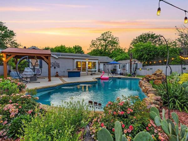 4025 Piedmont Road, Fort Worth, TX 76116