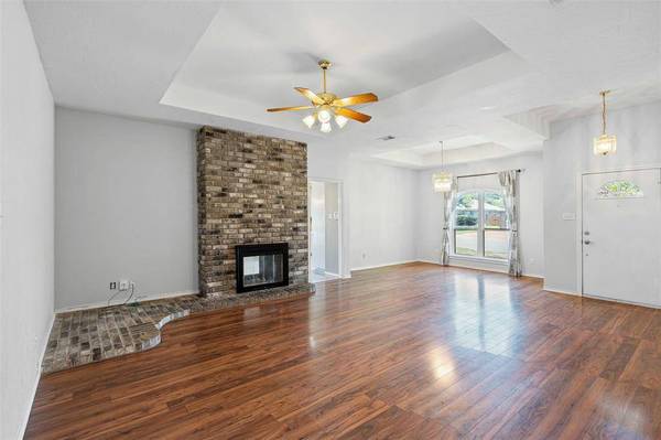 3800 Devonaire Drive, Fort Worth, TX 76008