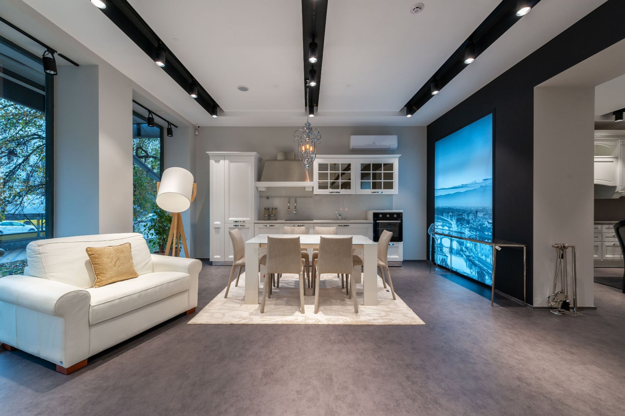 High-Rise Living on the Las Vegas Strip Real Estate The Everett Group at Real Broker Las Vegas Realtor