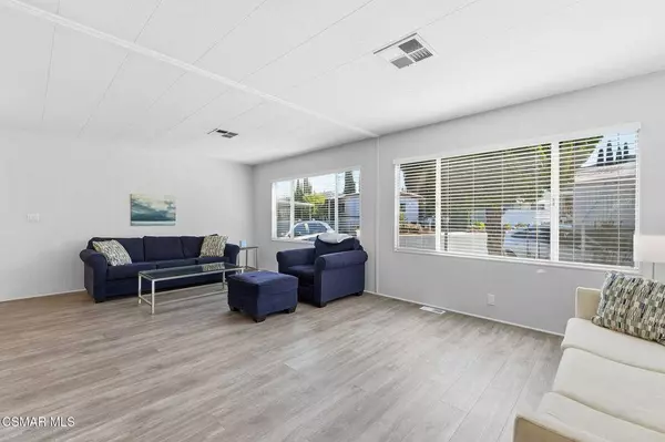 48 Saint Charles CT, Newbury Park, CA 91320