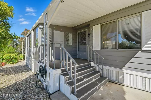 48 Saint Charles CT, Newbury Park, CA 91320