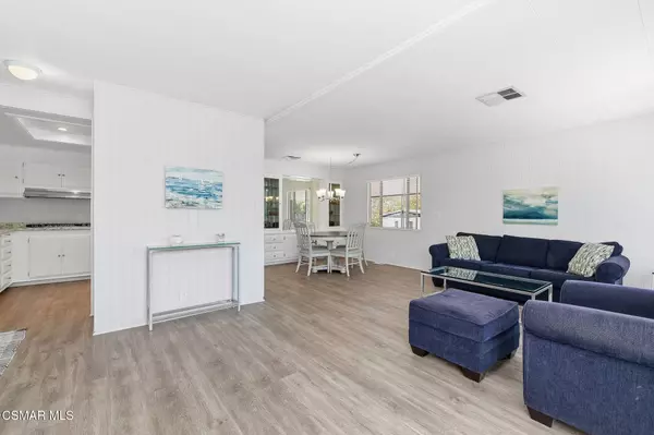 48 Saint Charles Court, Newbury Park, CA 91320