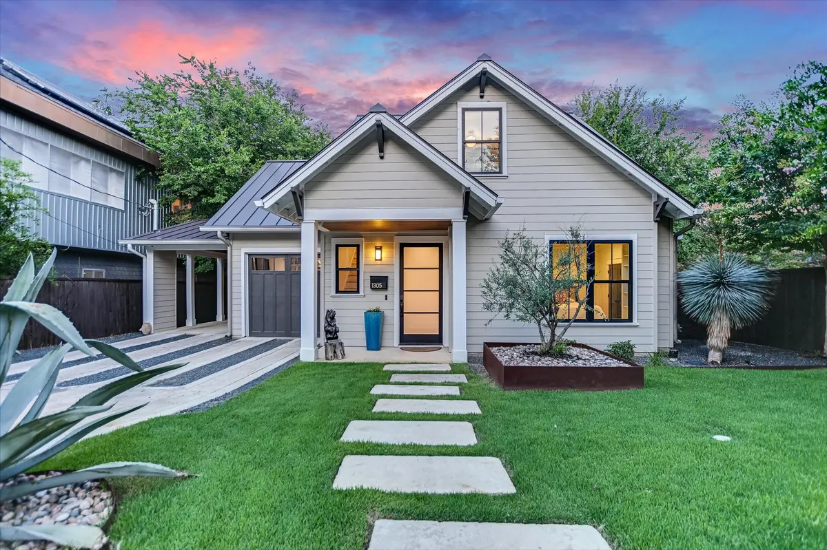 1301 Kinney Ave #1, Austin, TX 78704-2251