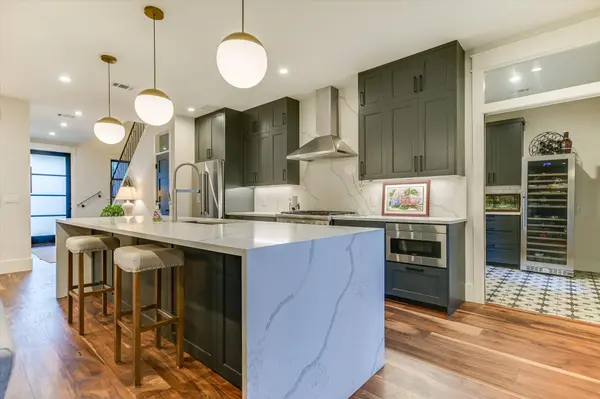 1301 Kinney Ave #1, Austin, TX 78704-2251