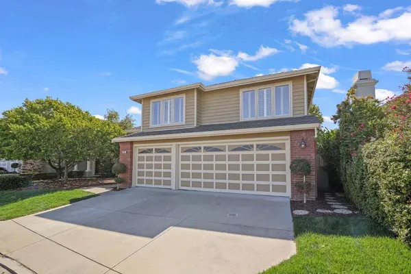 888 Sea Island LN, Foster City, CA 94404