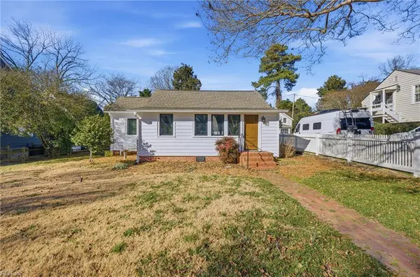 230 Nelson ST, Yorktown, VA 23690
