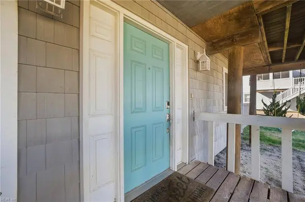 2921 Sandfiddler RD, Virginia Beach, VA 23456