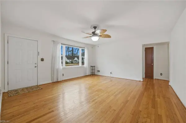 504 W Little Creek RD, Norfolk, VA 23505
