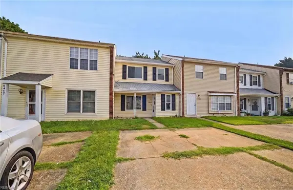 5419 Grand Lake Crescent CRES, Virginia Beach, VA 23462