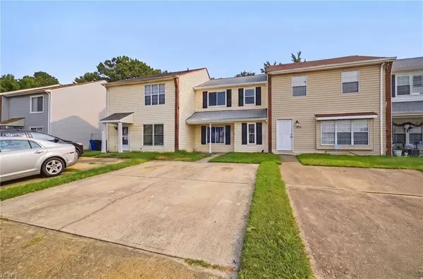 5419 Grand Lake Crescent CRES, Virginia Beach, VA 23462