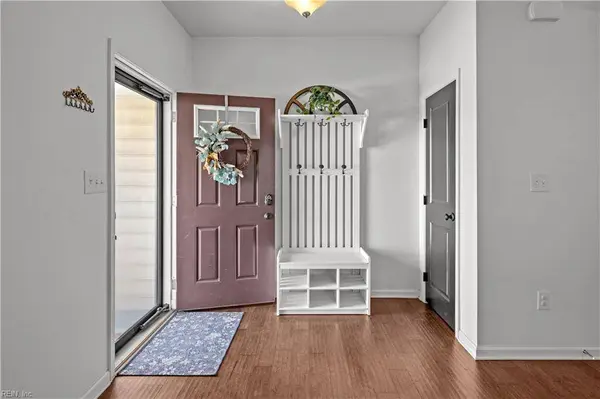 712 Appalachian Court CT, Chesapeake, VA 23320